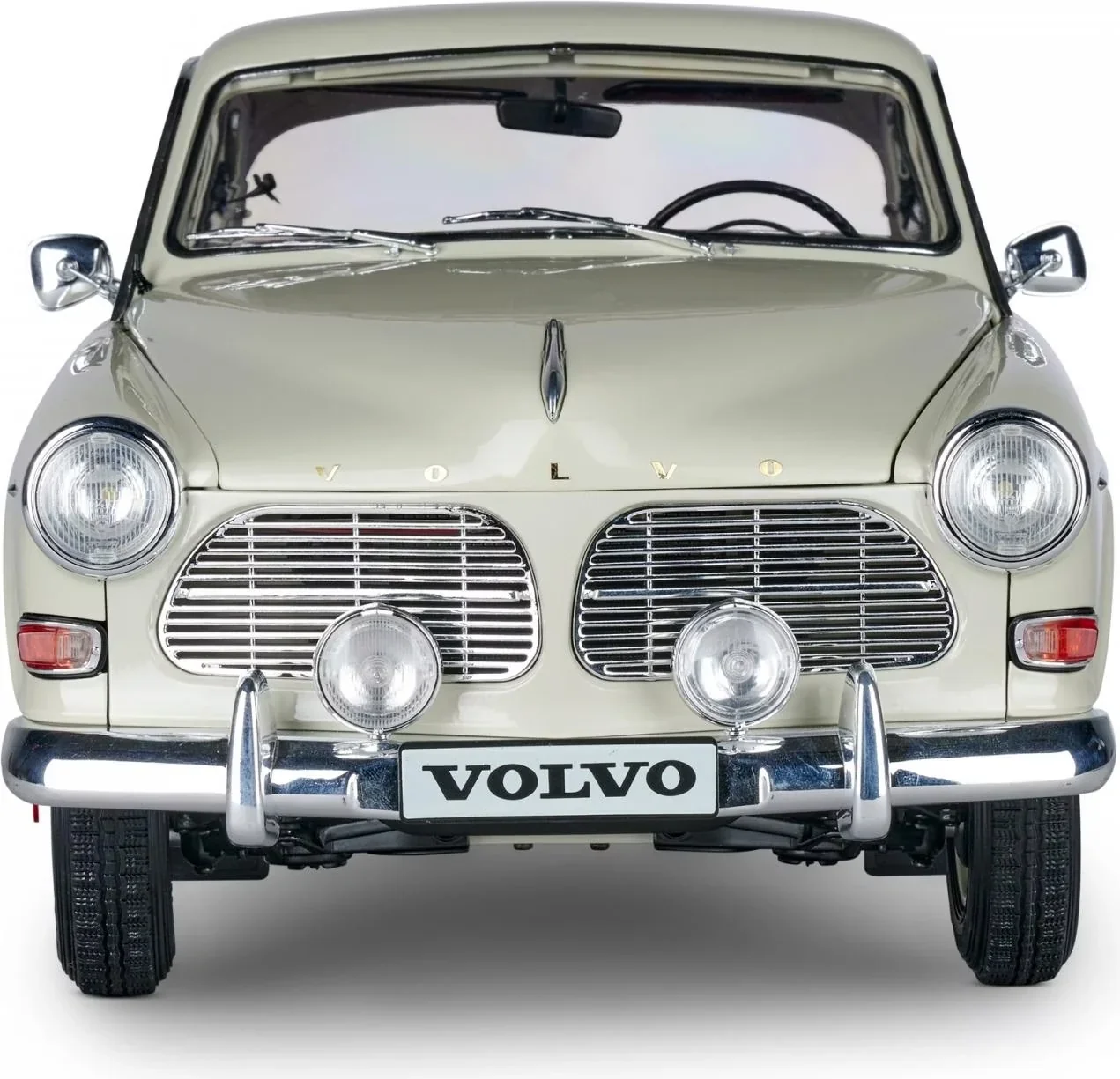 IXO Models Volvo S122 Amazon Modellauto Sammlermodell